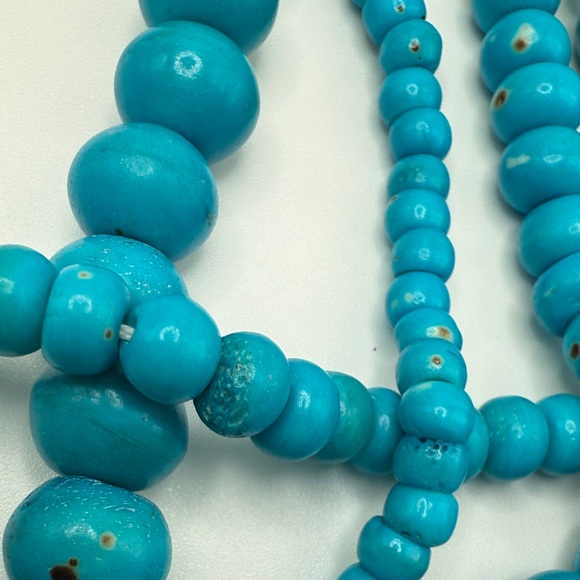Monies Gerda Lynggaard Elegant Turquoise Color Beaded Buffalo Bone Necklace - Picture 9 of 13